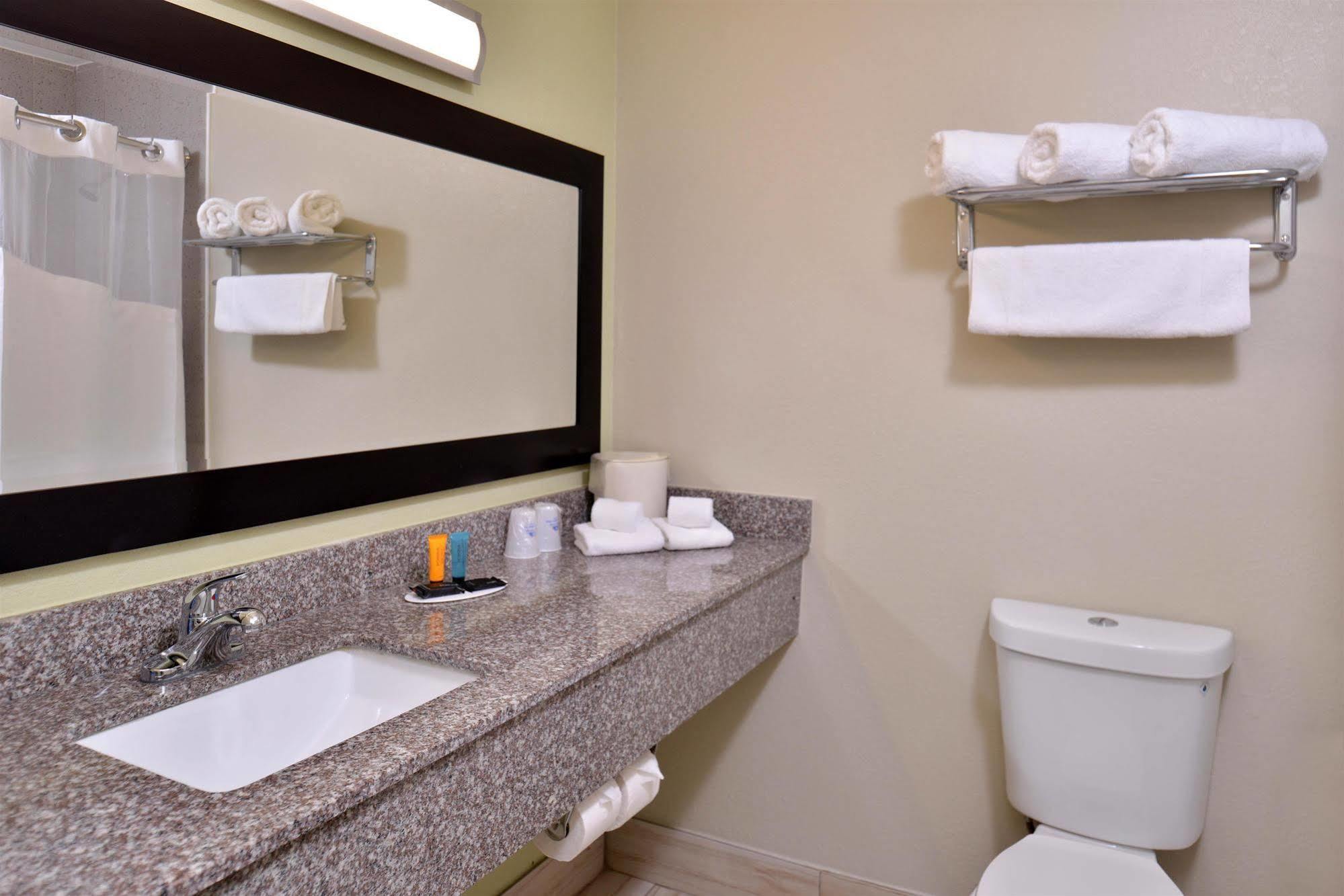 America'S Best Value Inn - Memphis Airport Dış mekan fotoğraf