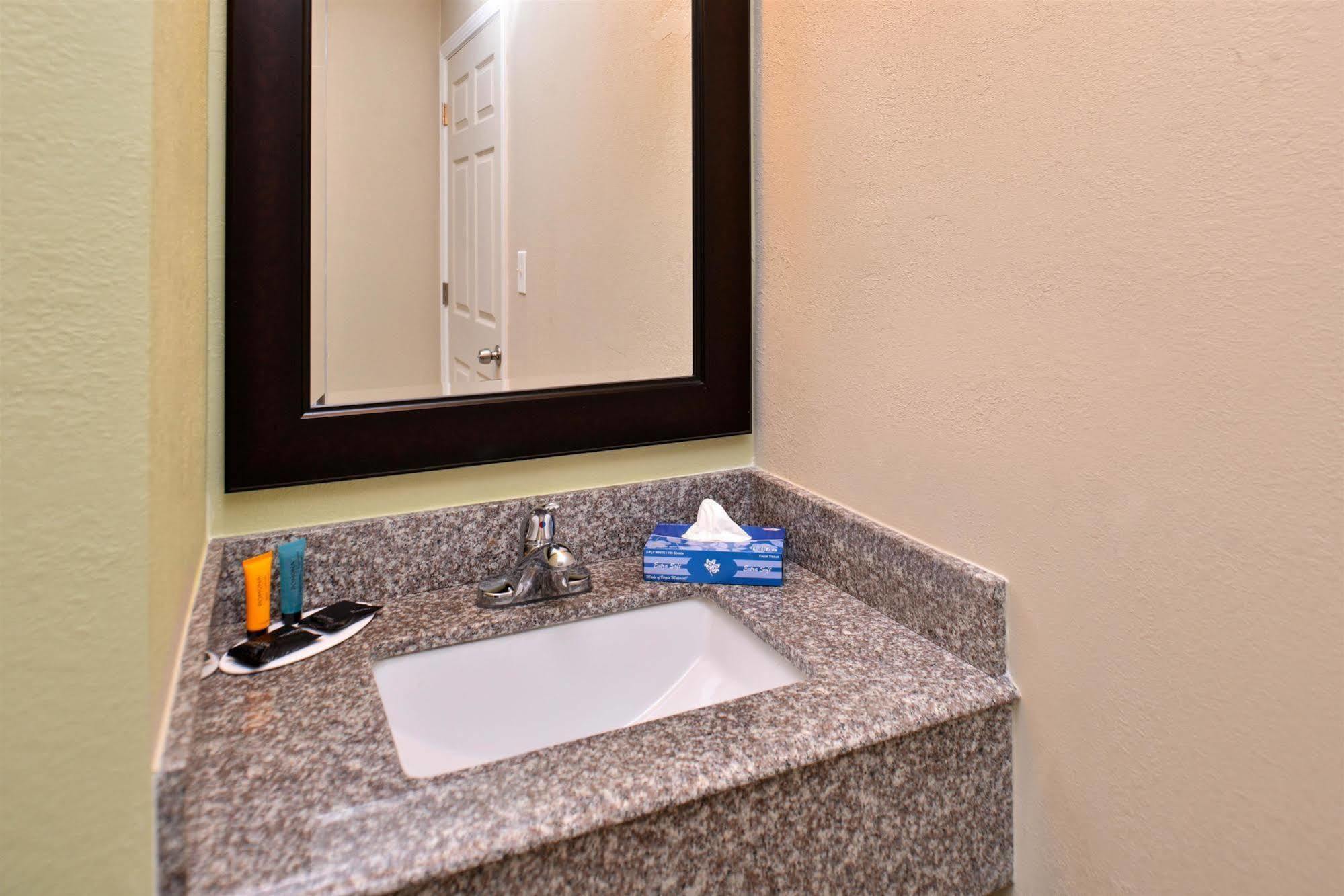 America'S Best Value Inn - Memphis Airport Dış mekan fotoğraf