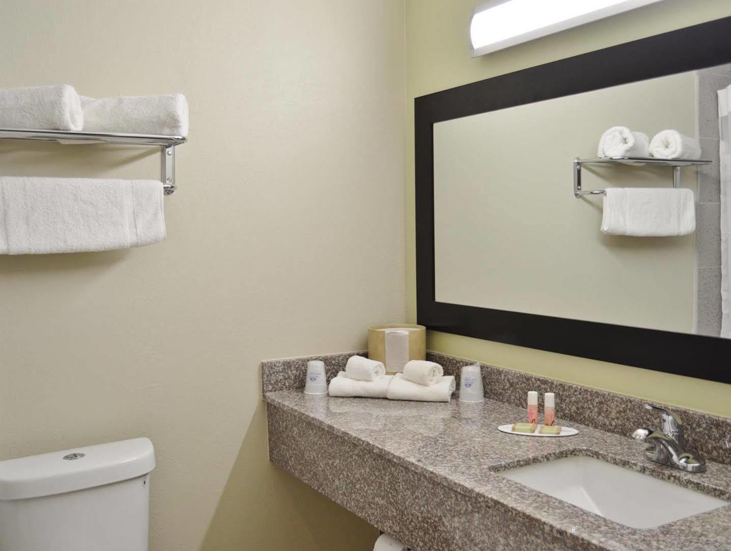 America'S Best Value Inn - Memphis Airport Dış mekan fotoğraf